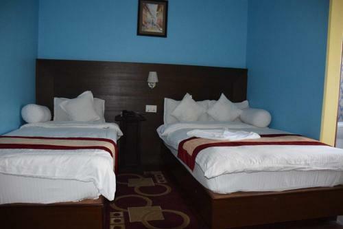 Hotel Rosemary Homes