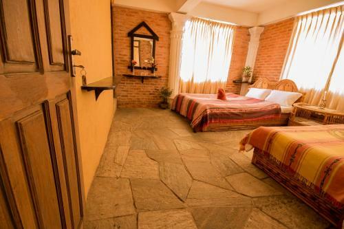 Hostal Peace Eye Guest House
