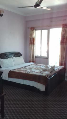 Hostal Millennium Guesthouse