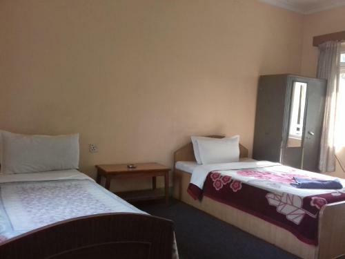 Hostal Millennium Guesthouse