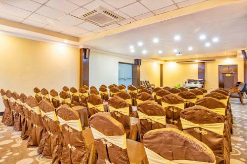 Da Yatra Courtyard Hotel