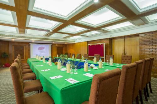 Hotel Pokhara Grande