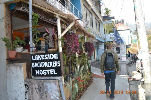 Lakeside Backpackers Hostel