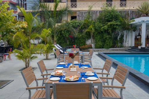 Hotel Bagaincha Resort And Spa
