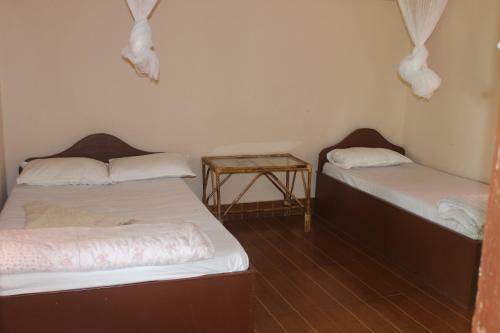 Hotel Chitwan Forest Resort