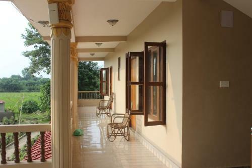 Hotel Chitwan Forest Resort