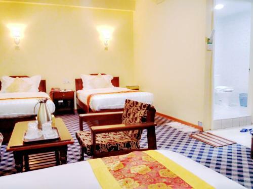 Universe Hotel