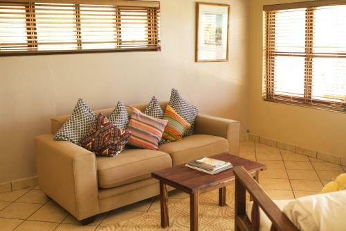 Golden Sands Apartments By Sol Resorts
