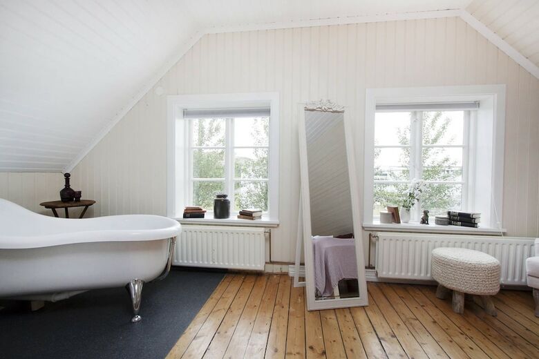 Hostal Skyr Guesthouse