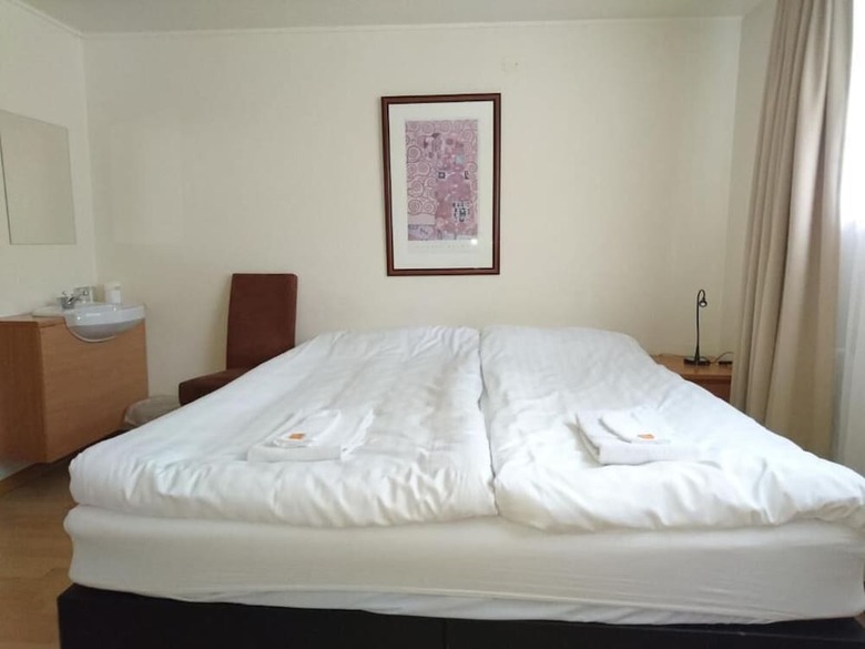 Hostal Alba Guesthouse