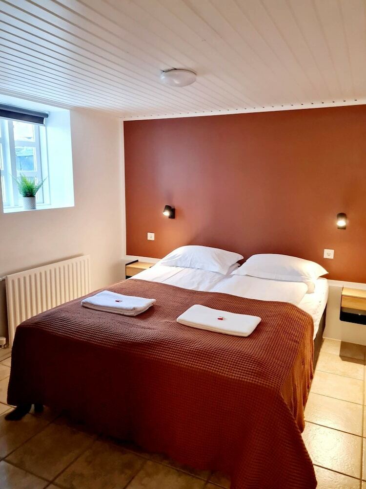 Hostal Grettir Guesthouse