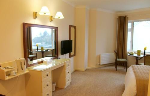 Central Hotel Donegal