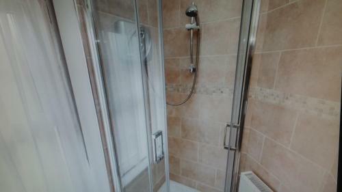Hostal Parkway Guesthouse