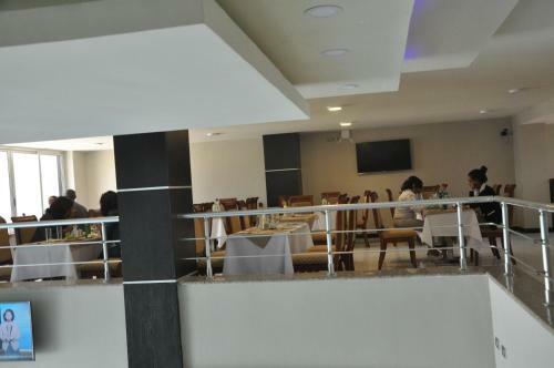 Kersay Hotel