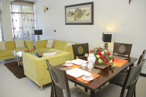 Avifauna Luxury Apartment Guest House