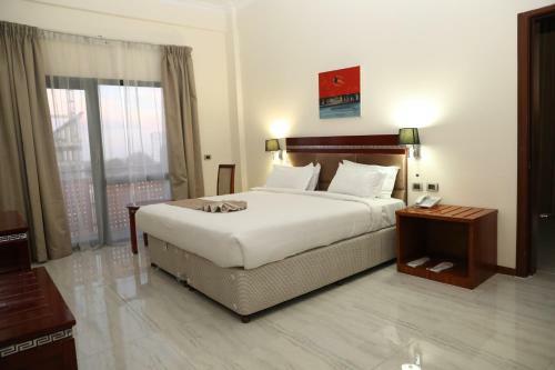 Kenenisa Hotel