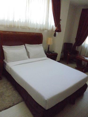 Aphrodite International Hotel