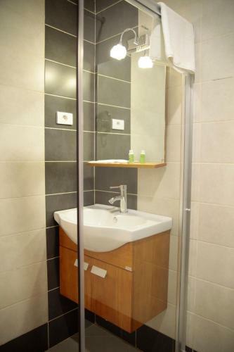 Venetian Hotel Apartment