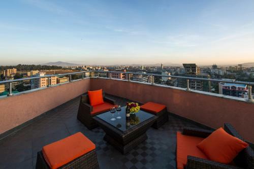 Eliana Hotel