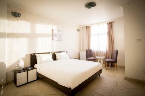 White House Addis Hotel