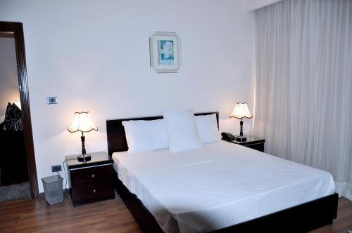 Hostal Cairo Plaza Guest House