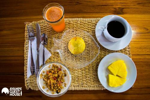 Hostal Ayampe Guest House