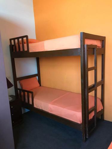 Albergue Hostal Puerto Azul