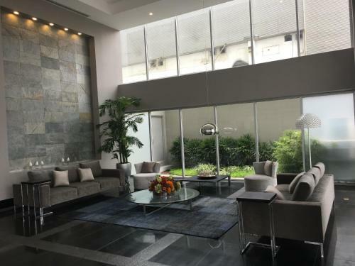 Quo Luxury Apartments