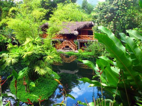 Lodge Mindo Lago Hotel Destino