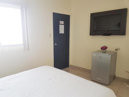 Hotel Riviera Del Sol