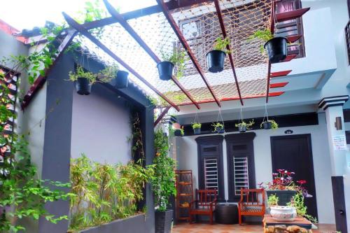 Hostal Vibola Guesthouse