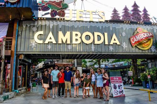 Mad Monkey Hostel Phnom Penh