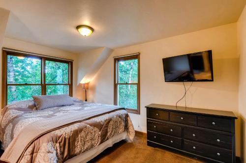 Great Raven Chalet