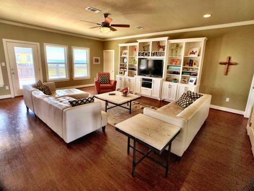 Beachy Keen Home