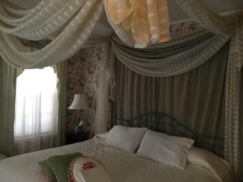 Posada Harborview Inn