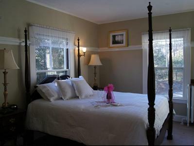 Posada Castle Manor Inn