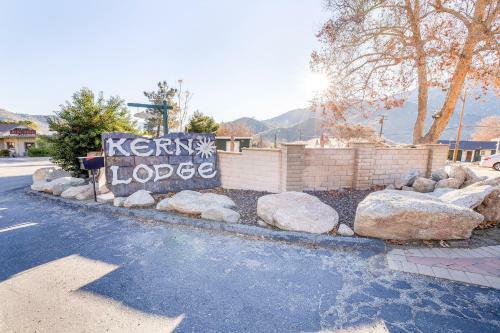 Oyo Kern Lodge, Kernville