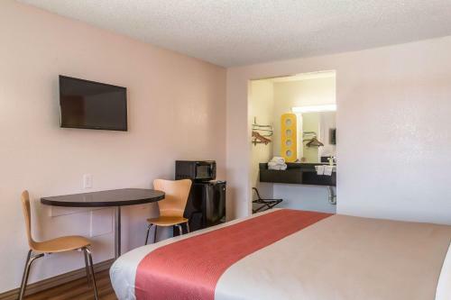 Hotel Motel 6 Dallas - Mesquite