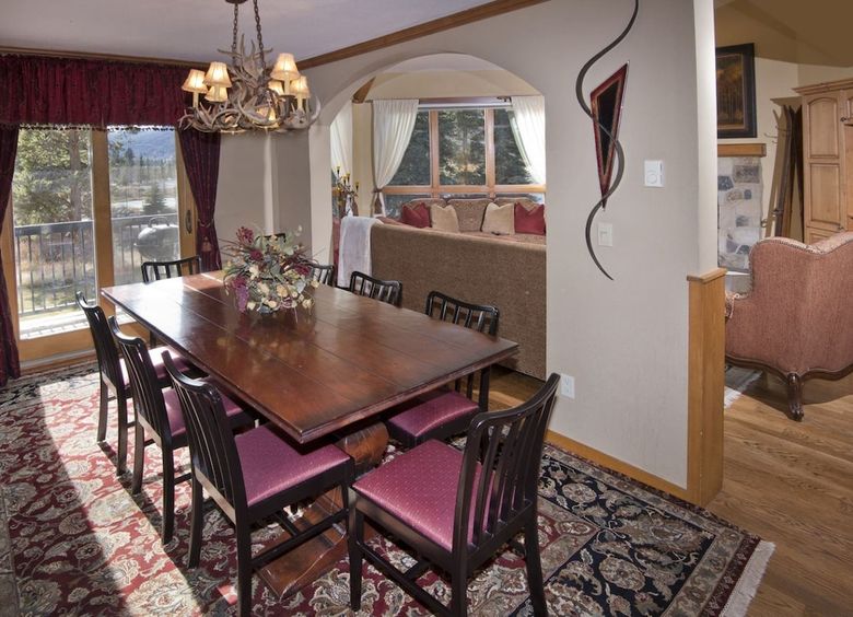 Coldstream Townhome 15