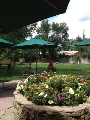 Motel El Pueblo Lodge