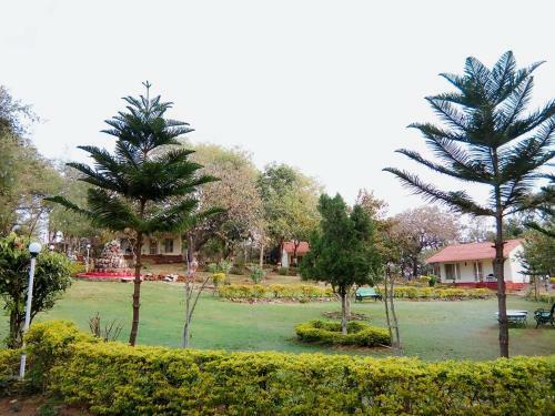 Hotel Vanasthali Cottages