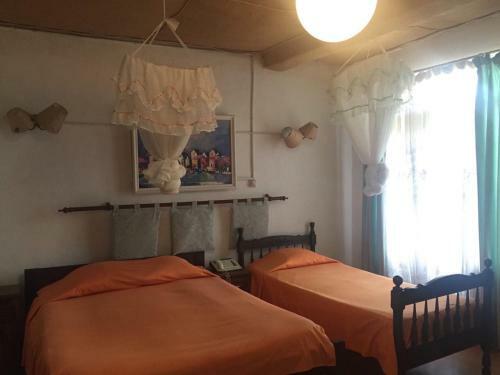 Hotel Tana-jacaranda