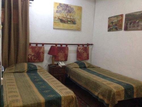 Hotel Tana-jacaranda