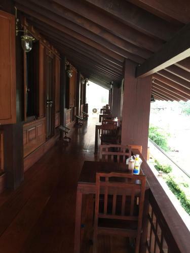 Lakhangthong Boutique Hotel