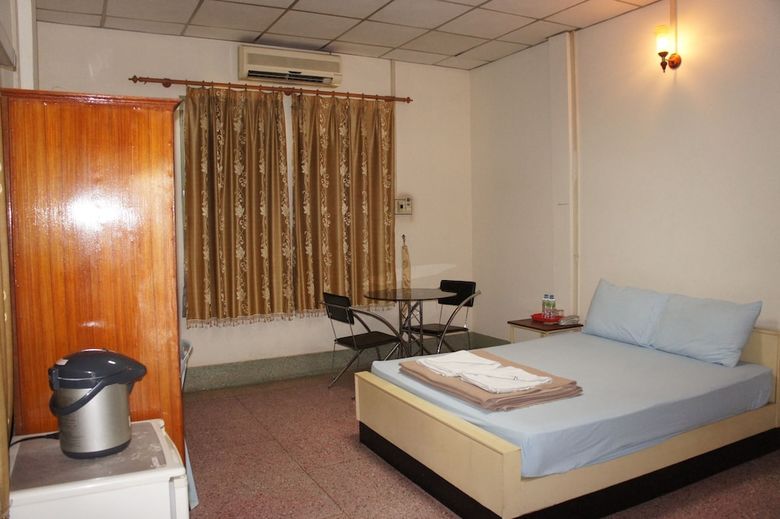 Hostal Sengdara Hotel