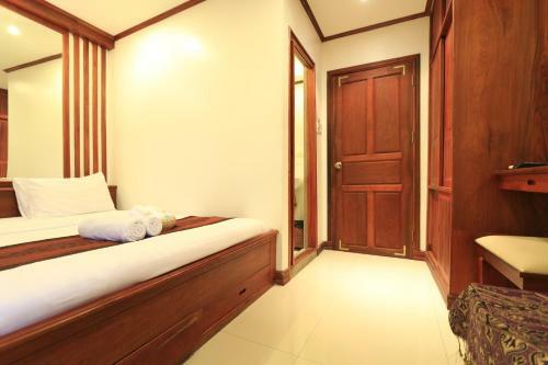 Lao Silk Hotel