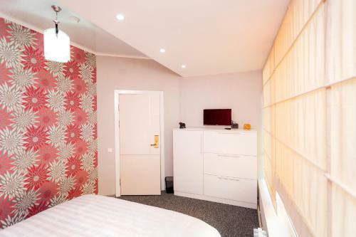 Bed & Breakfast Interhouse Bishkek