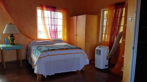 Hostal Taino Cove