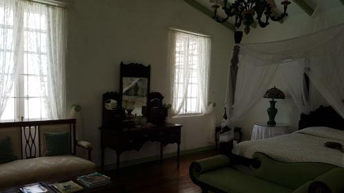 Posada Geddes Great House