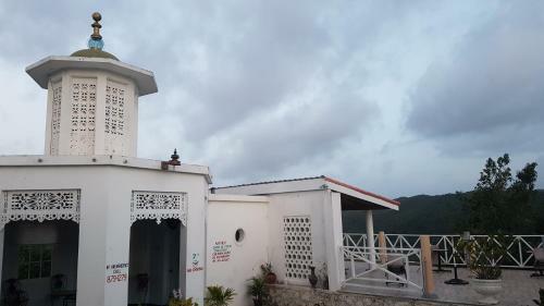 Posada Geddes Great House